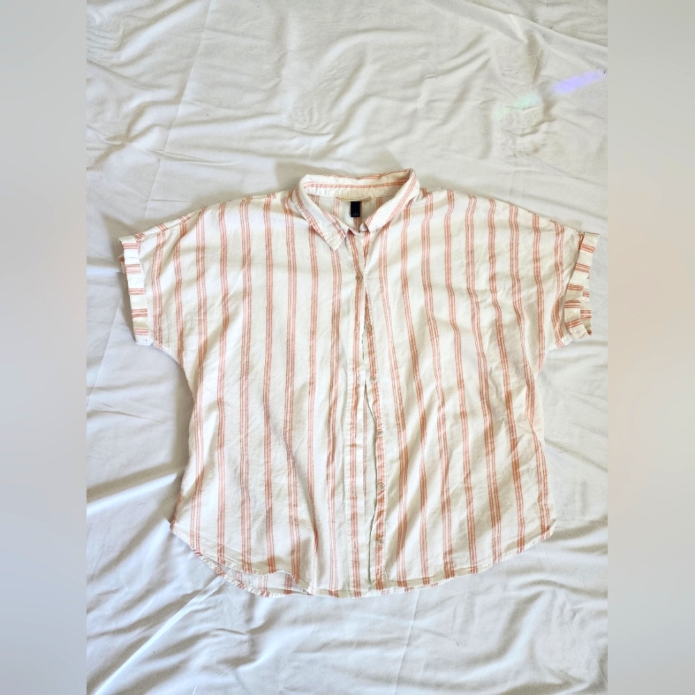 Universal Thread button down shirt